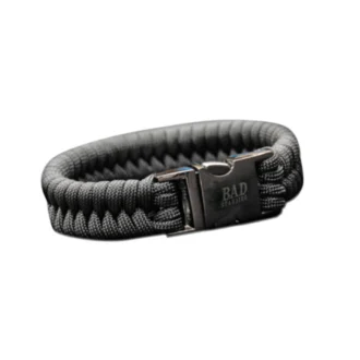 Paracord bad standing fishtail